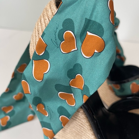 AUTHENTIC GUCCI WEDGE SANDALS